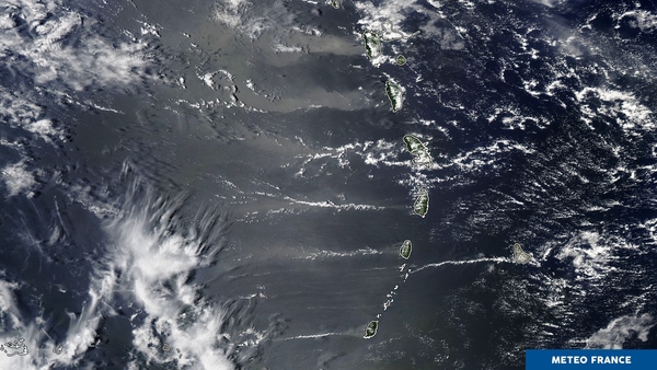 Les Petites Antilles perturbent le vent d'est
