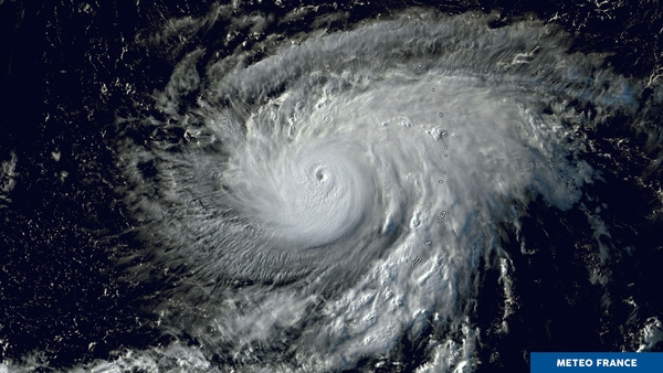Le relief nuageux du typhon Maria
