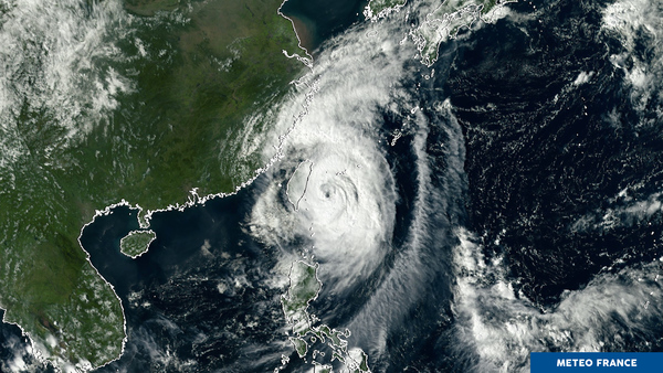 Le typhon Mitag se rapproche de Taïwan
