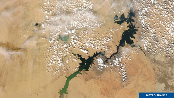Cumulus autour du lac Nasser
