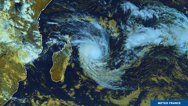 Cyclone Emnati
